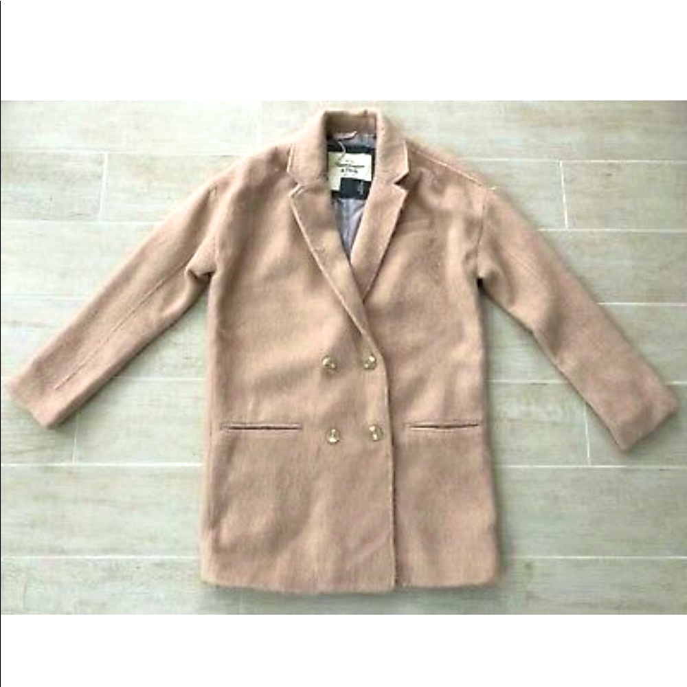 ✨💥RARE💥 A&F Pink Wool Coat✨ - Picture 2 of 11